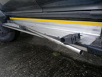 Click image for larger version

Name:	Toyota roof rail.jpg
Views:	422
Size:	300.9 KB
ID:	1255119