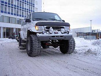 Click image for larger version

Name:	ICELAND NEW YEAR 2004 170.jpg
Views:	187
Size:	25.8 KB
ID:	1232163
