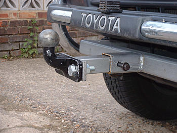 Click image for larger version

Name:	Front Tow hitch.jpg
Views:	292
Size:	235.1 KB
ID:	1233831