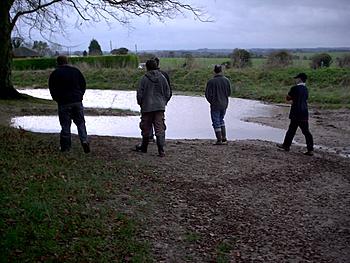 Click image for larger version

Name:	At the pub.JPG
Views:	184
Size:	65.6 KB
ID:	1234712