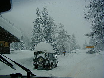Click image for larger version

Name:	snow...JPG
Views:	147
Size:	197.6 KB
ID:	1234763