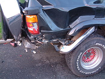 Click image for larger version

Name:	Car Smash 005.jpg
Views:	196
Size:	311.7 KB
ID:	1234868