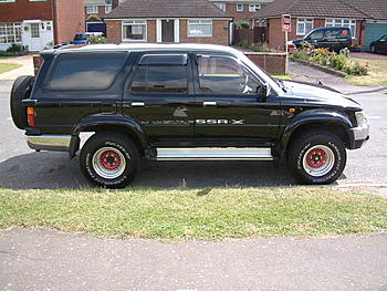 Click image for larger version

Name:	Car 003.jpg
Views:	228
Size:	121.4 KB
ID:	1235044