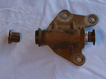Click image for larger version

Name:	idler arm mount.JPG
Views:	229
Size:	32.1 KB
ID:	1237426