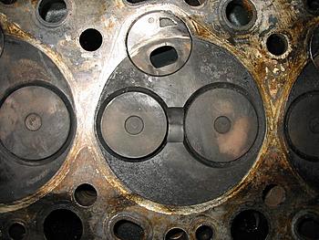 Click image for larger version

Name:	cracked head.JPG
Views:	213
Size:	134.1 KB
ID:	1237638