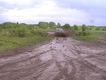 Click image for larger version

Name:	Gary - splash1.jpg
Views:	161
Size:	30.9 KB
ID:	1238409