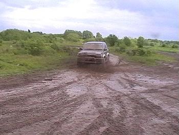 Click image for larger version

Name:	Gary - splash2.jpg
Views:	188
Size:	32.6 KB
ID:	1238410