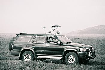Click image for larger version

Name:	tn_B&amp;amp;W Surf in Kenya.jpg
Views:	221
Size:	104.1 KB
ID:	1239460