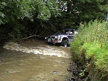 Click image for larger version

Name:	Grabbed Frame 32.jpg
Views:	162
Size:	74.4 KB
ID:	1239493