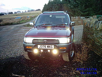 Click image for larger version

Name:	sunroof deflector with lights.jpg
Views:	178
Size:	478.2 KB
ID:	1242035