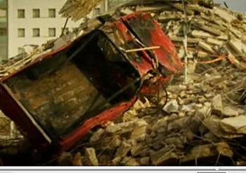 Click image for larger version

Name:	Hilux building 3.jpg
Views:	168
Size:	85.1 KB
ID:	1242284