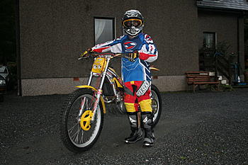 Click image for larger version

Name:	ready to rumble_1.jpg
Views:	170
Size:	71.5 KB
ID:	1246206