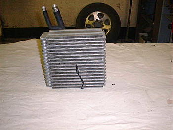 Click image for larger version

Name:	Air con evaporator.JPG
Views:	172
Size:	36.8 KB
ID:	1246385