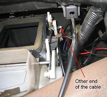 Click image for larger version

Name:	air vent linkage.JPG
Views:	982
Size:	57.6 KB
ID:	1246397