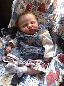Click image for larger version

Name:	baby 003.jpg
Views:	151
Size:	167.4 KB
ID:	1251249