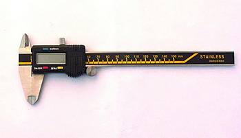 Click image for larger version

Name:	Electronic_Digital_Vernier_Caliper_And_Calliper_Gauge.jpg
Views:	175
Size:	95.0 KB
ID:	1251622