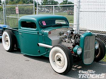 Click image for larger version

Name:	1002clt_11_z+2009_nsra_street_rod_nationals+custom_hot_rod.jpg
Views:	175
Size:	300.0 KB
ID:	1254692