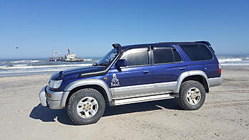 Click image for larger version

Name:	wreck on the skeleton coast.jpg
Views:	336
Size:	297.1 KB
ID:	1259394