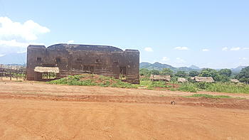 Click image for larger version

Name:	Old dilapidated colonial building.jpg
Views:	325
Size:	306.6 KB
ID:	1259429