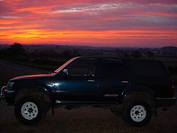 Click image for larger version

Name:	sunrise_002.jpg
Views:	224
Size:	24.9 KB
ID:	1260343
