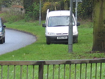 Click image for larger version

Name:	police in a plain van.JPG
Views:	165
Size:	263.9 KB
ID:	1260975