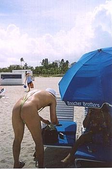 Click image for larger version

Name:	swimsuit 3.JPG
Views:	253
Size:	44.0 KB
ID:	1261589