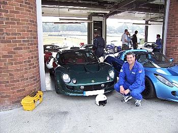 Click image for larger version

Name:	brands hatch 3.JPG
Views:	221
Size:	49.8 KB
ID:	1261595