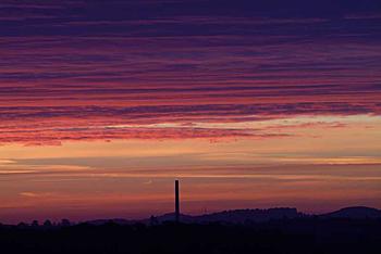 Click image for larger version

Name:	sunrise2.jpg
Views:	177
Size:	21.1 KB
ID:	1261822