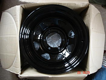 Click image for larger version

Name:	Black Steel Wheels 003.jpg
Views:	389
Size:	132.9 KB
ID:	1266972