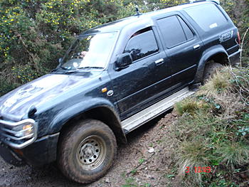 Click image for larger version

Name:	Greenlaning 3rd Feb 009.jpg
Views:	170
Size:	147.3 KB
ID:	1267035