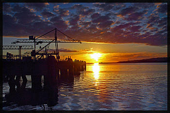 Click image for larger version

Name:	Morning sunrise2.jpg
Views:	157
Size:	90.2 KB
ID:	1267120