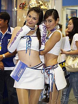 Click image for larger version

Name:	japanesemotorshowgirls.jpg
Views:	192
Size:	113.4 KB
ID:	1268556