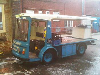 Click image for larger version

Name:	the float 02.jpg
Views:	179
Size:	211.4 KB
ID:	1270699