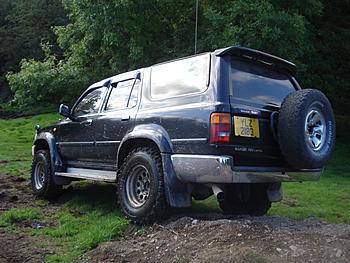 Click image for larger version

Name:	micks stag todds leap surf 2.jpg
Views:	176
Size:	300.8 KB
ID:	1270848