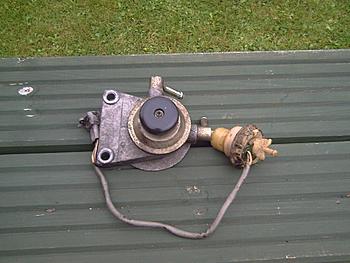 Click image for larger version

Name:	Fuel Filter Plunger.JPG
Views:	201
Size:	119.8 KB
ID:	1271694