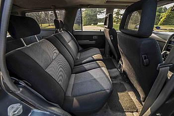 Click image for larger version

Name:	11. Inside 2.JPG
Views:	404
Size:	258.3 KB
ID:	1273320