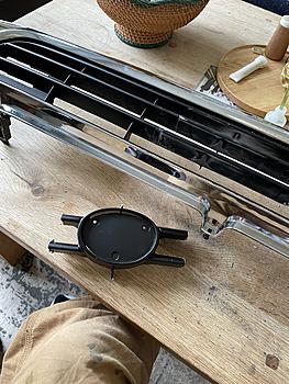 Emblem on new grille removed.